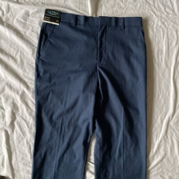 J.Ferrar Slim Fit Ultra Comfort Navy Dress Pants 32x34 Recycled Polyester Wrinkl - Picture 2 of 13